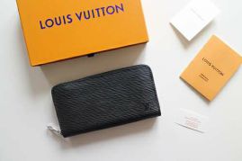 Picture of LV Wallets _SKUfw139408450fw